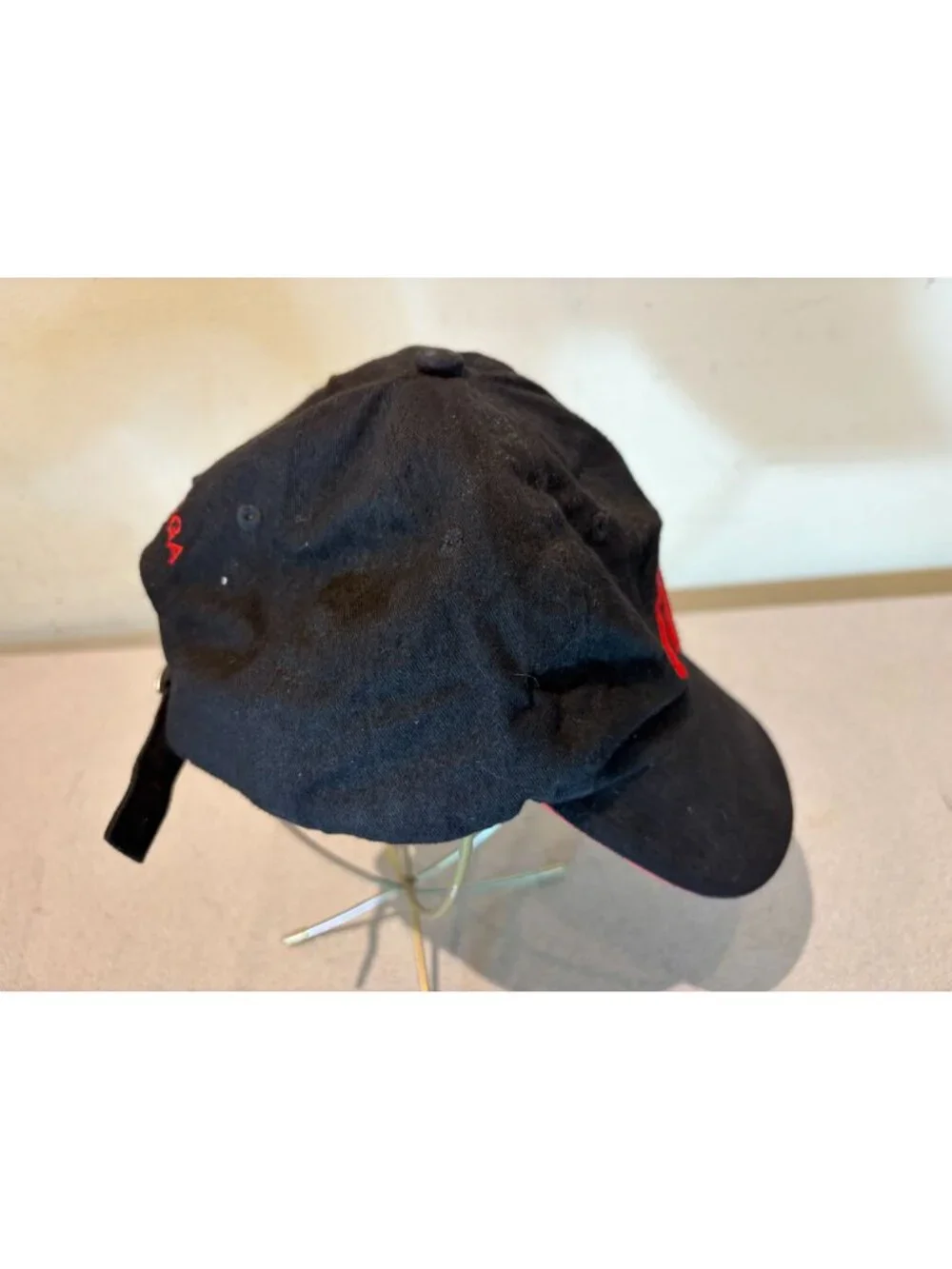 SARATOGA Horse Racing RACETRACK BUGLER BLACK & RED Baseball hat